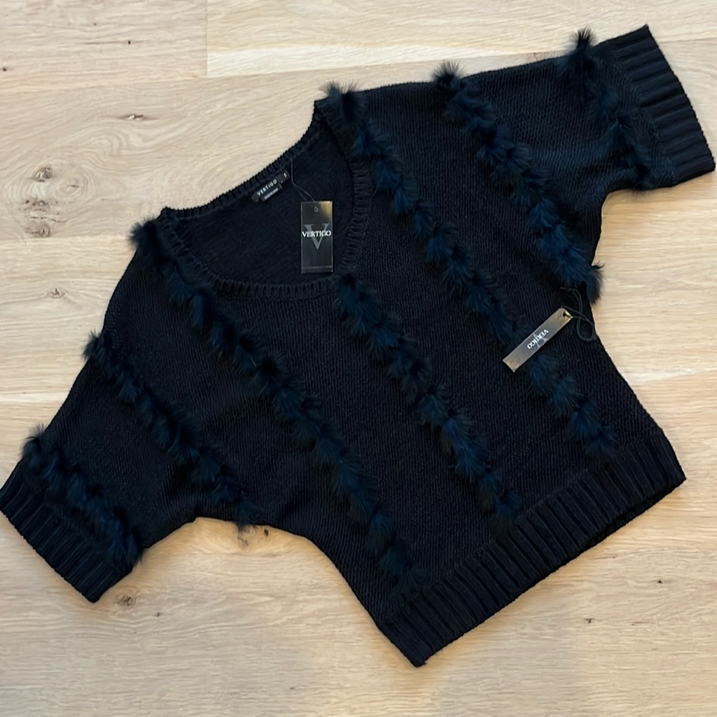 Nwt Vertigo Paris Rabbit Fur Accented Sweater